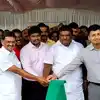 400 பேருந்துகள் கோவை திருச்சி உள்ளிட்ட நகரங்களிலும் பயன்பாட்டிற்கு வரும்-போக்குவரத்து துறை அமைச்சர் சிவசங்கர் பேட்டி! - 400 electric bus introduced soon after the tender process says minister sivasankar - Samayam Tamil