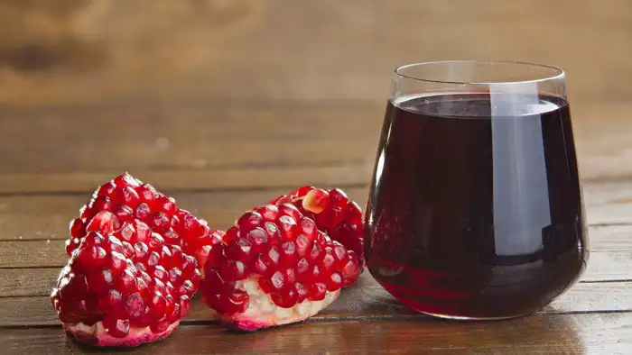 Mathulai Juice Benefits: குழந்தைக்கு முதன் முதலில் மாதுளை ஜூஸ் எப்படி ...