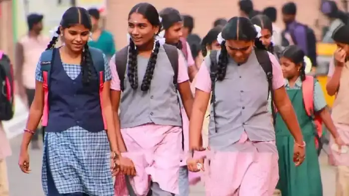  பள்ளிக்களுக்கு 4 நாட்கள் விடுமுறை