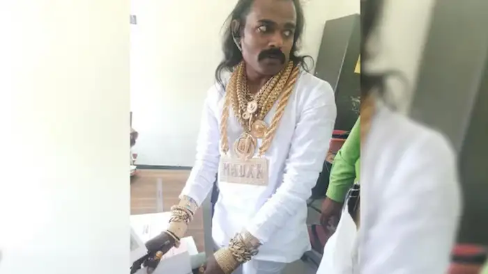 சிறையில் இருந்து ஹரி நாடார் வேட்புமனு தாக்கல் சிறையில் இருந்து ஹரி நாடார் வேட்புமனு தாக்கல்