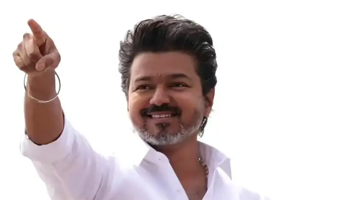 குழந்தைகளிடம் வாக்கு கேட்ட விஜய் மீது புகார் குழந்தைகளிடம் வாக்கு கேட்ட விஜய் மீது புகார்