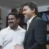 விஜய்க்காக வாசலிலேயே காத்திருந்த சீமான்! நீலாங்கரை இல்லத்தில் அரங்கேறிய அண்ணன்-தம்பியின் பாசமான சந்திப்பு! 