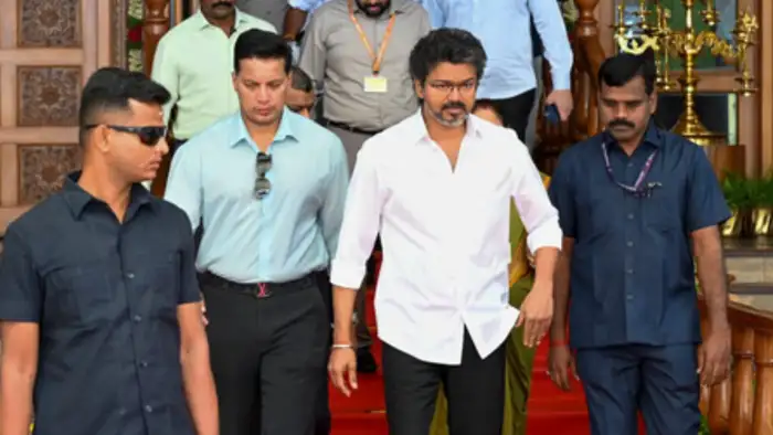 விஜய் மூகாம்பிகை கோவில் வருகை விஜய் மூகாம்பிகை கோவில் வருகை