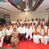 30 பிளஸ் தவெக, 60 பிளஸ் அதிமுக: உள்ளாட்சி தேர்தலுக்கு முன் விஜய்க்கு காத்திருக்கும் அக்னி பரீட்சை 
