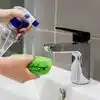 Bathroom Washbasin Tap Cleaning: பேக்கிங் சோடா மட்டும் போதும்! பாத்ரூம் டேப்பில் படிந்த கறை, சோப்பு படிவம் மறைந்து பளிச்சென மாறும்!