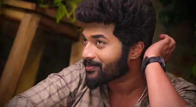 கார்த்திக் ராஜ்