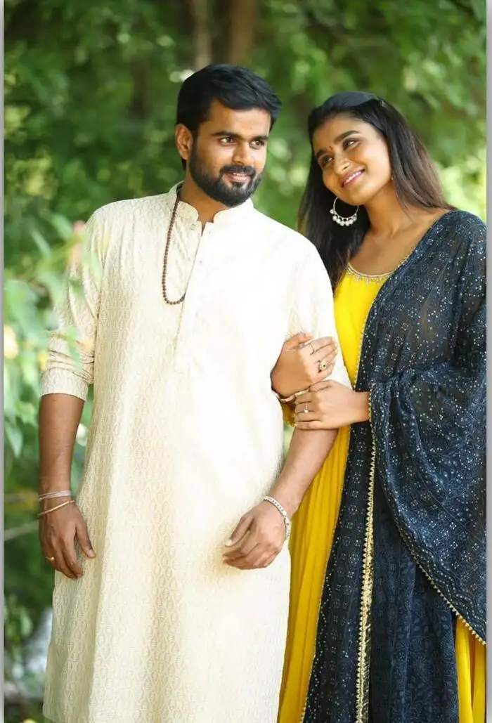 Reshma Reya Marriage,அட இந்த சீரியல் நடிகரையா காதலிக்கிறார் ரேஷ்மா ...