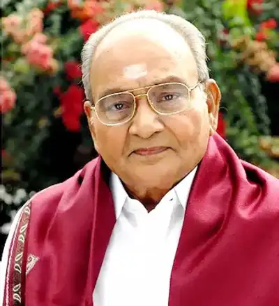 K Viswanath death:'யாரடி நீ மோகினி' ஸ்ட்ரிக்ட் தாத்தா... கே விஸ்வநாத் இயக்கி ஹிட் படங்கள்! - k viswanath death: k viswanath hit movies - Samayam Tamil
