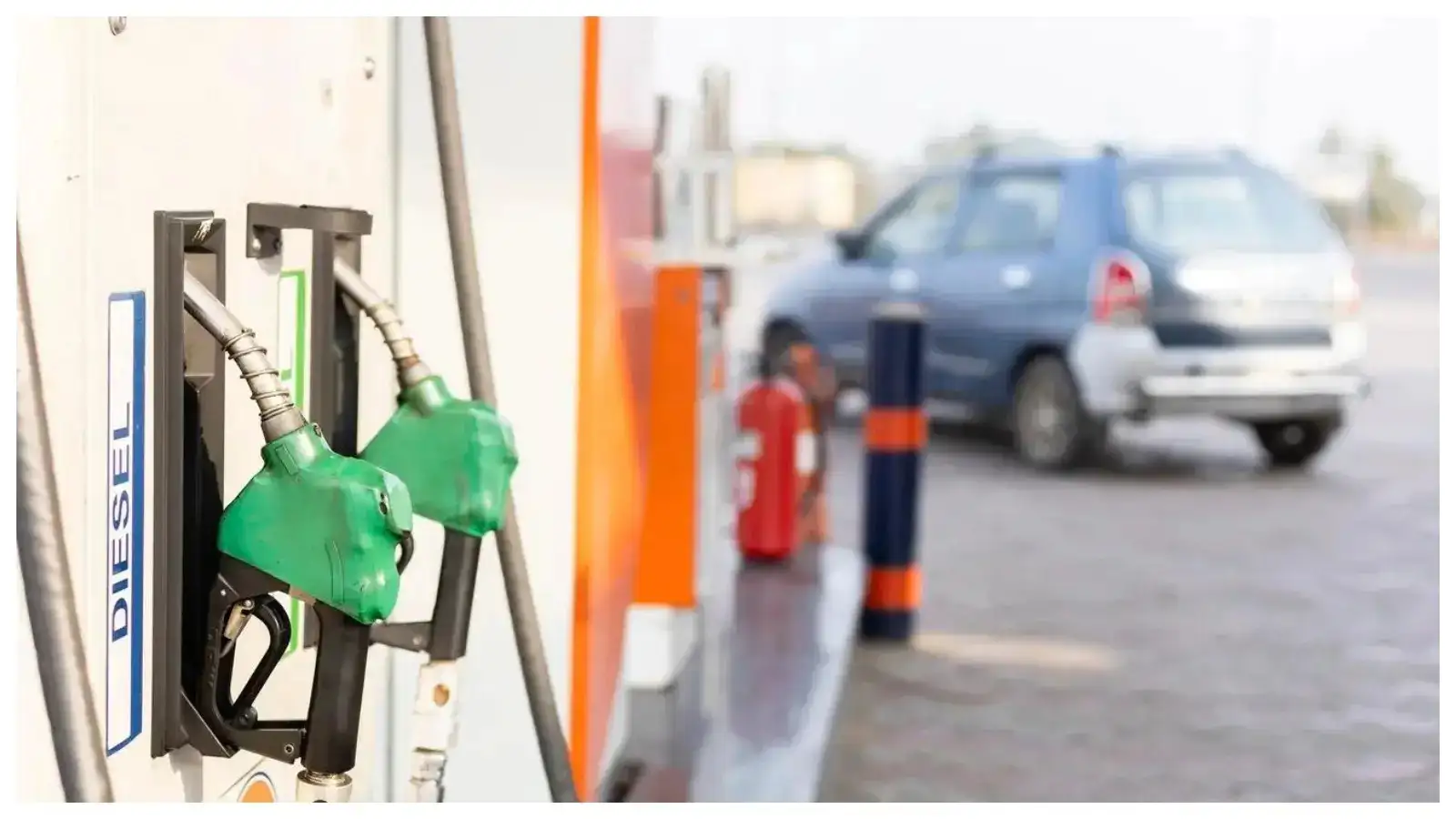 Petrol, Diesel Prices Hike by Rs 2 Again: 4th Increase in 2 Weeks, Check Bengaluru Rates Petrol, Diesel Prices Hike by Rs 2 Again: 4th Increase in 2 Weeks, Check Bengaluru Rates