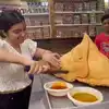 Biggest Samosa Video,Viral Video: ಅಬ್ಬಬ್ಬಾ! ಇಷ್ಟು ದೊಡ್ಡ ಸಮೋಸವನ್ನು ...